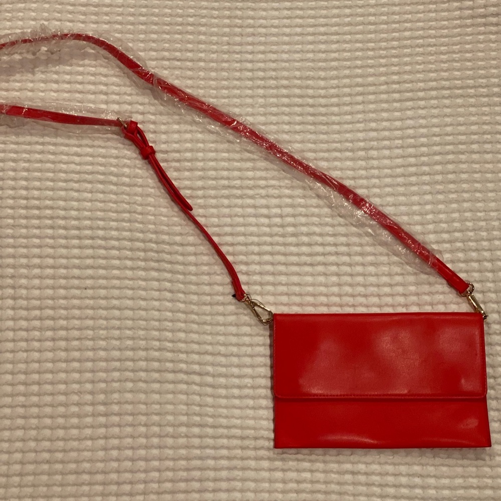 Forever21 woman crossbody purse